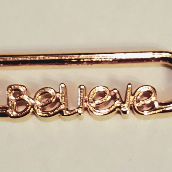 Authentic NEW Pandora ME Styling Believe Word Link - Picture 2 of 5